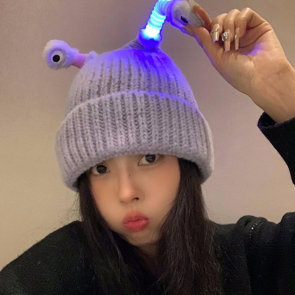 Wear Resistant LED Glowing Hat Solid Color Winter Hat New Knit Hat  Chrismas Gifts