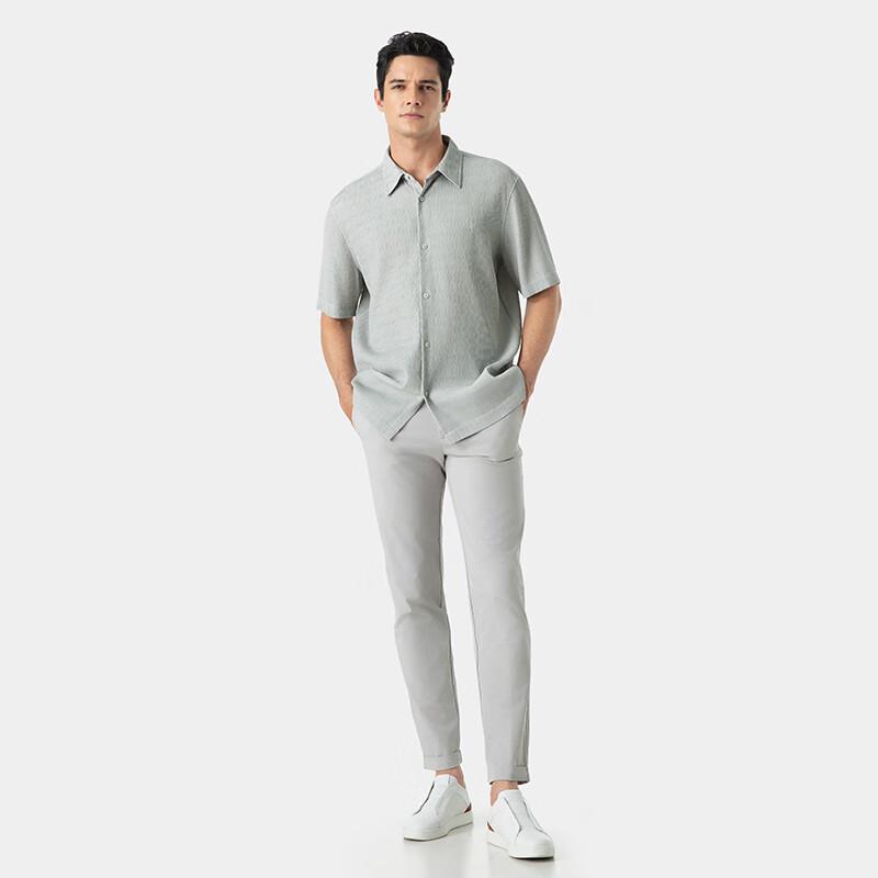 VICUTU Men's Business Casual Short-Sleeve Shirt