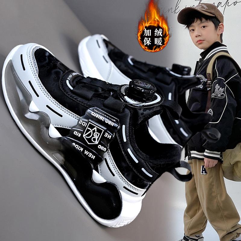 Boys Sports Shoes Cotton Shoes Medium and Older Children 2025 Children Boys Winter Rotating Dad Shoes Velvet Buckle New Two Cotton