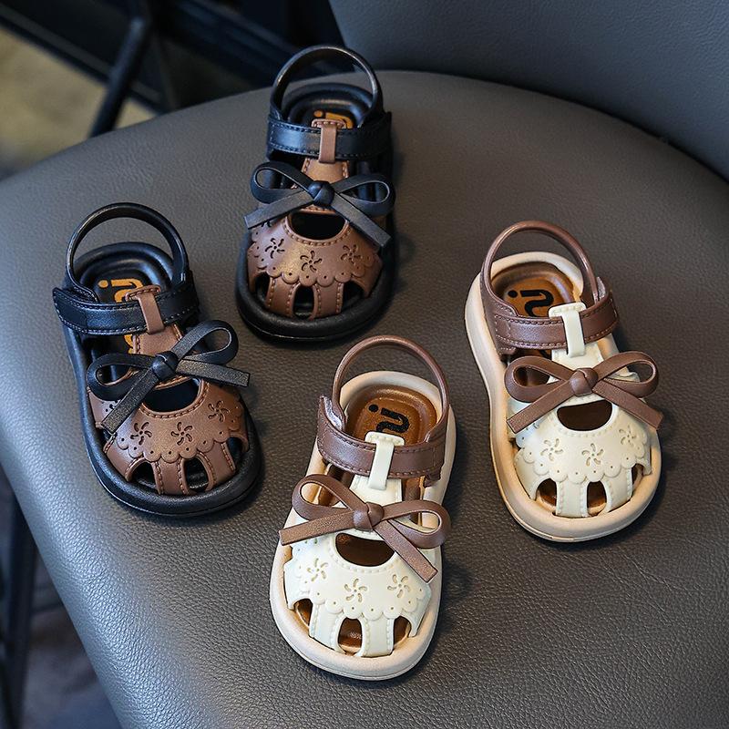 Children's Summer Slippers for Girls and Boys, Indoor Bathroom Non-Slip Soft Sole Cartoon Baby Sandals