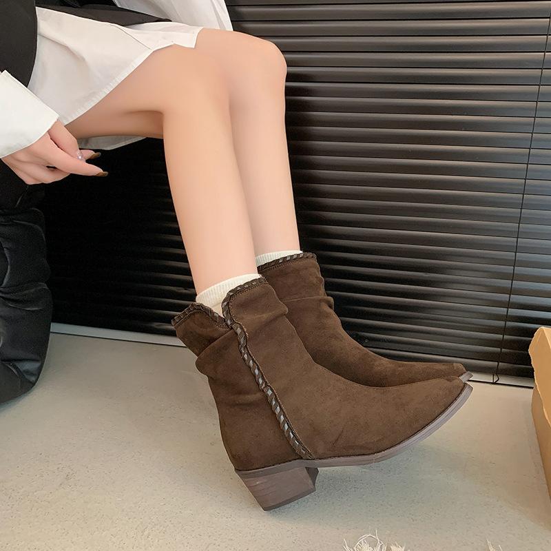 Temperament versatile short boots women's autumn new pointed thick heel Martin boots fashion sense boots