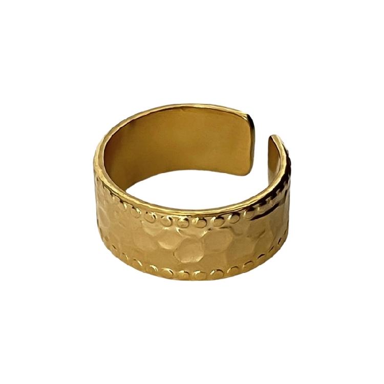 Высококачественное кольцо из сплава с текстурой морщин и полыми элементами, дополненное белой капельной эмалью для придания утонченности