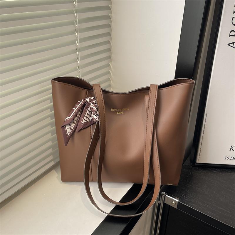 Womens Large Pu Tote Bag With Double Straps And Zipper Closure For Daily Use