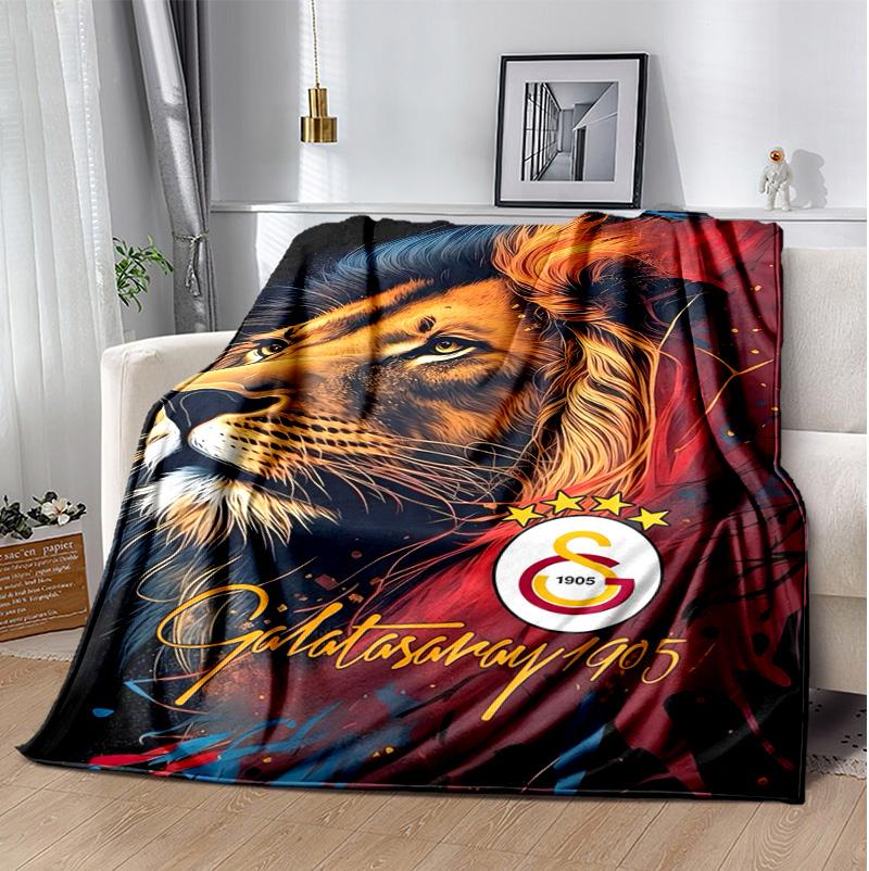 Galatasaray Flannel Blanket Soft Warm All-Season Throw, Design for Camping, Car Travel, Hiking Sofa, Bed, Office Perfect Gift for Parties