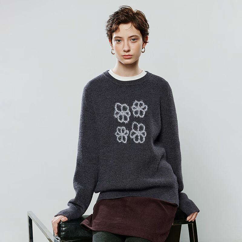 Chuyu Women's Retro Floral Jacquard Round Neck Sweater