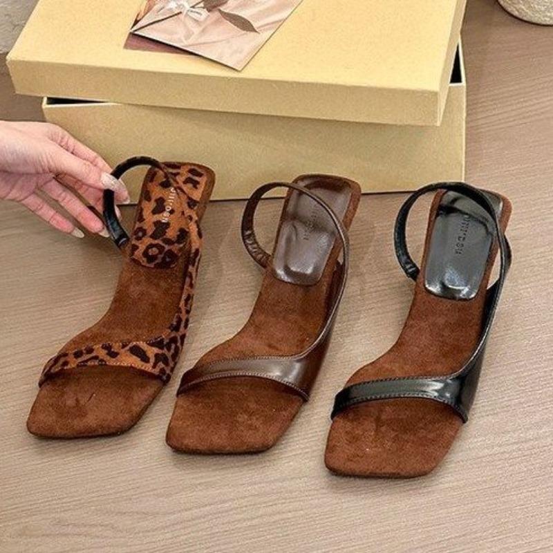 2025 New Chunky Heels French Vintage Square Toe Pop-Toe Women's Sandals