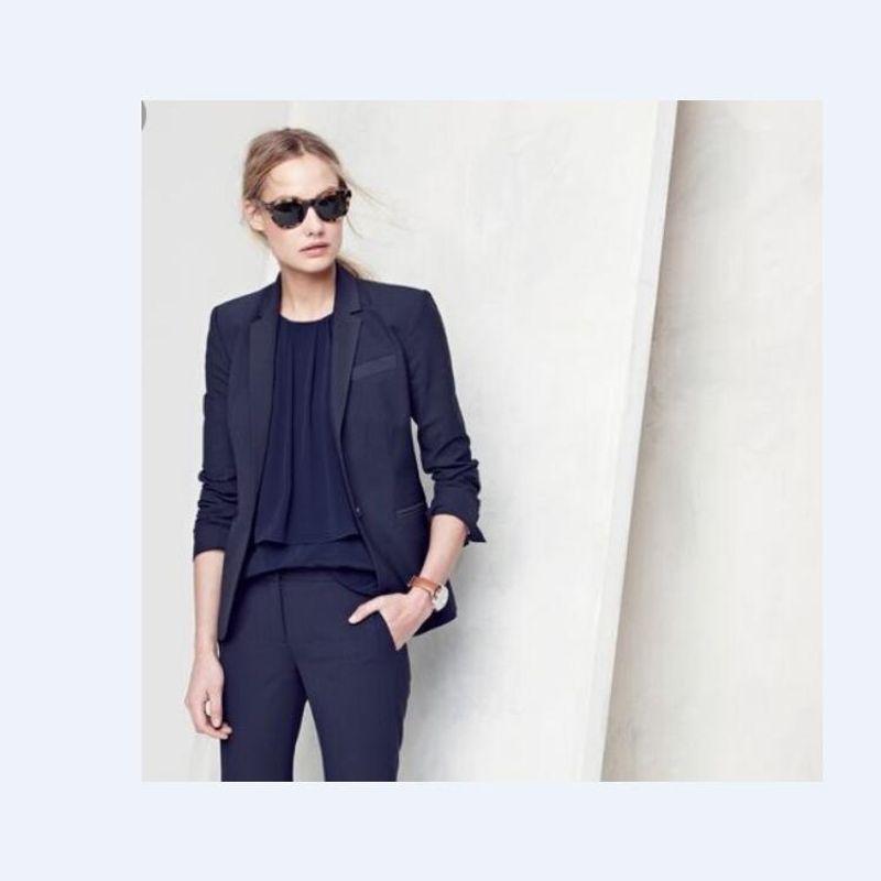 

Export Pure Original Women s Clothing JC Vest Bottoming Tops Elegant Two-Layer Viscose Fiber Tiered Crepe Top Navy 6p