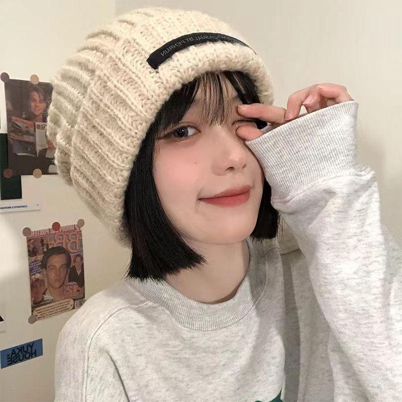 Hat women's autumn and winter new stickers stacking hat big head circumference wool hat versatile face small warm knitted hat cold hat