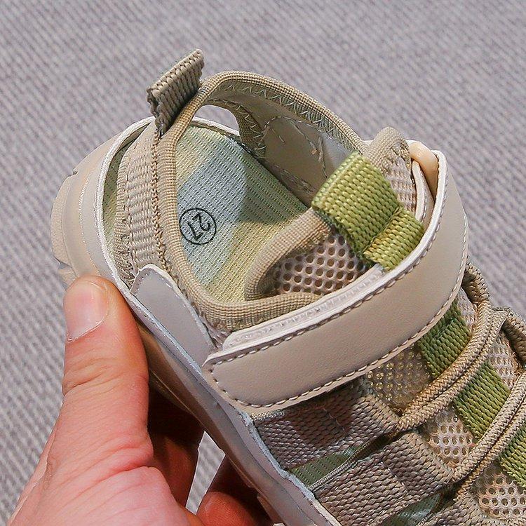 Girls shoes Children's traceability princess sandals 2025 summer summer new girls bag head soft sole single shoes sports