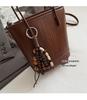 Niche High-End Women's French Luxury Woven Shoulder and Crossbody Bucket Handbag