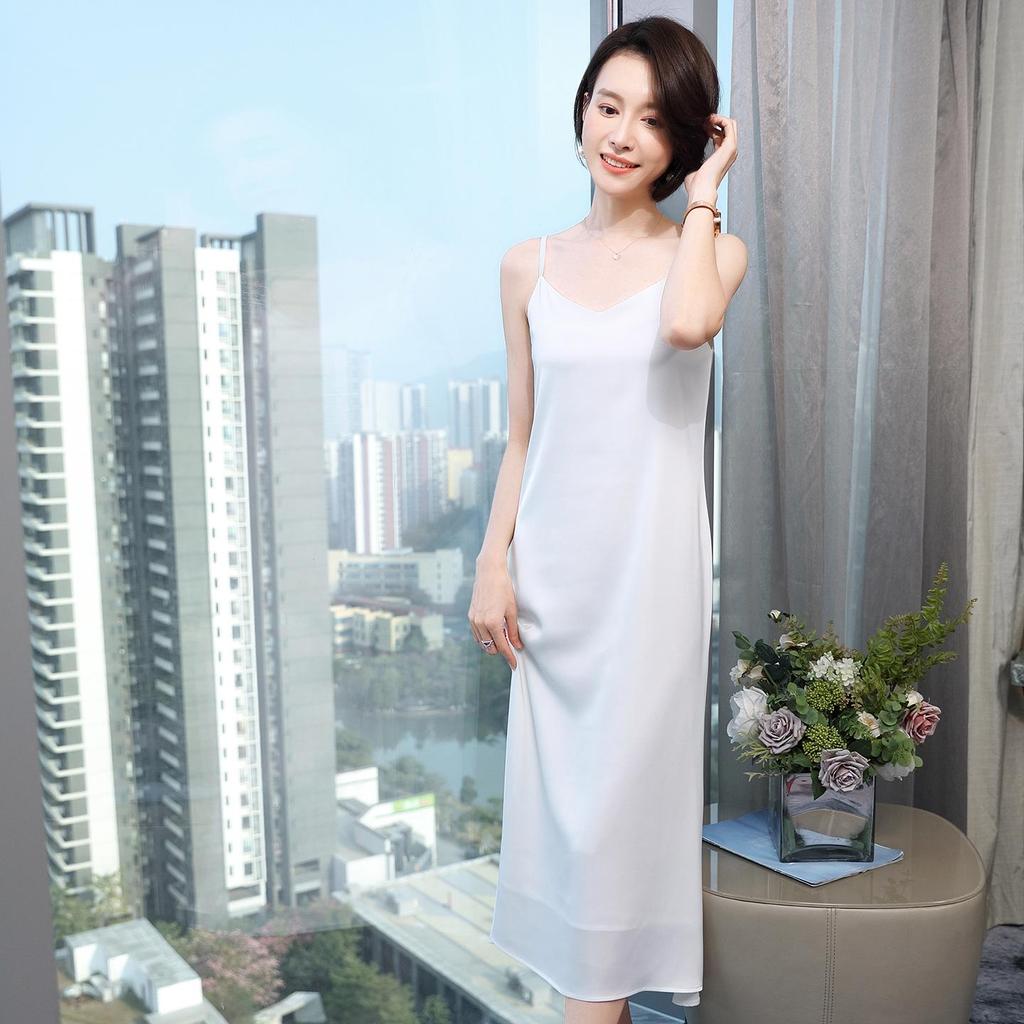2026 Summer Slim-fit Satin Spaghetti Strap Maxi Dress