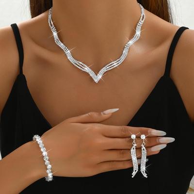 2024 Brautschmuckset: Strasskette, Ohrringe & Armband mit Krallenketten-Design