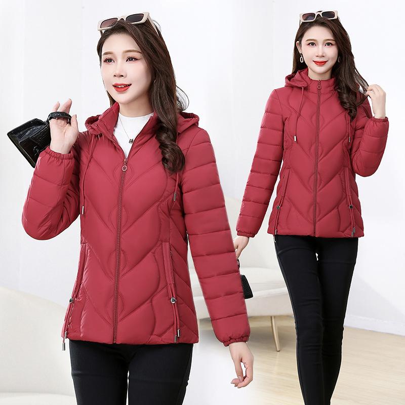 

Легкая одежда с хлопковой набивкой Женская одежда с хлопковой набивкой из пуха Приталенная куртка со стоячим воротником Повседневная куртка Маленькая куртка с хлопковой набивкой 6XL-145-77.5kg