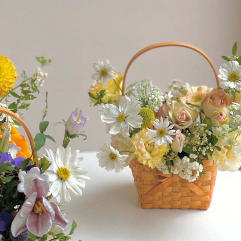 Willow Rattan Bride Flower Basket Picnic Container Hand-Woven Flower Arrangement Basket With Handle Picnic Weaving Basket