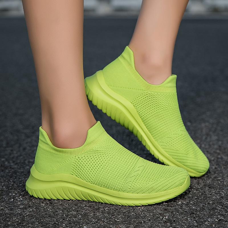 New multi-sport shoes summer mesh breathable soft-soled socks shoes casual walking shoes