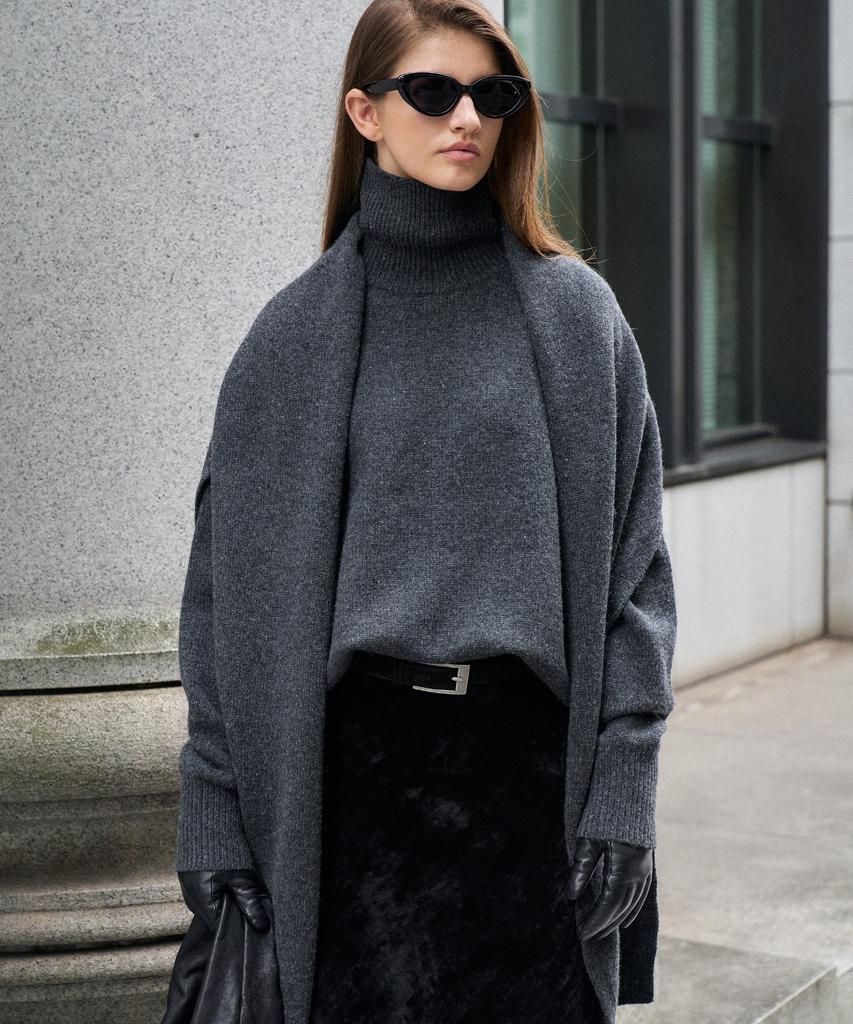 RENEJ Air Wool Turtleneck Knit