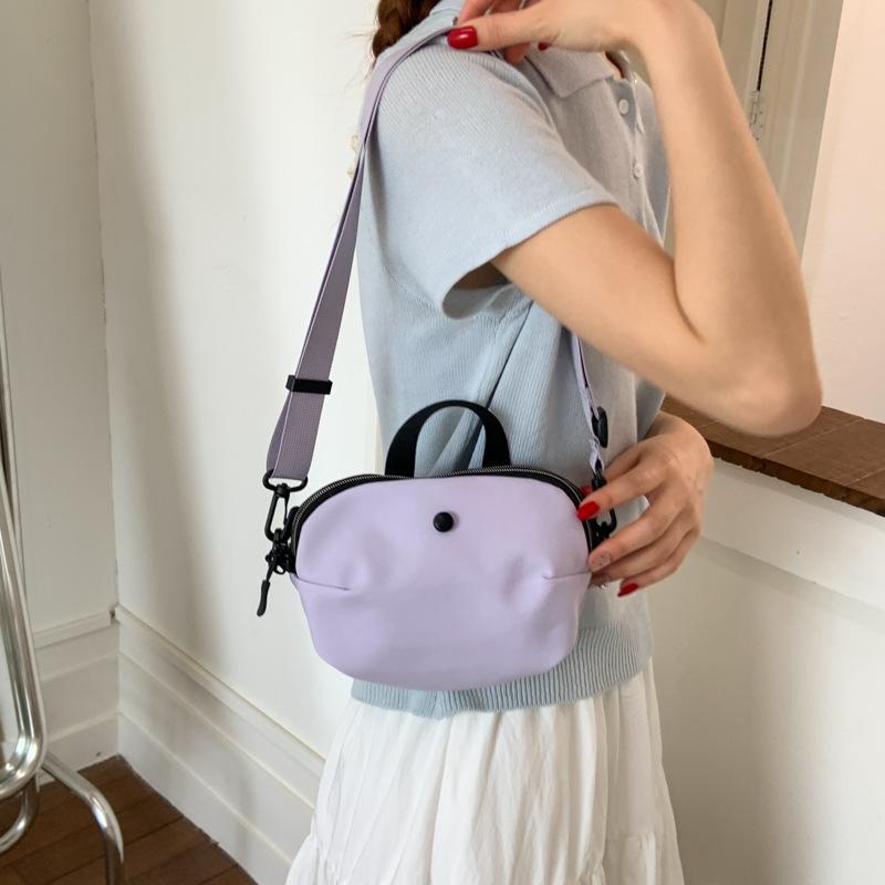 Ultraleichte Tasche Damen Neue leichte lässige Handtasche Vielseitige tragbare Umhängetasche Wasserdichte Damen-Umhängetasche