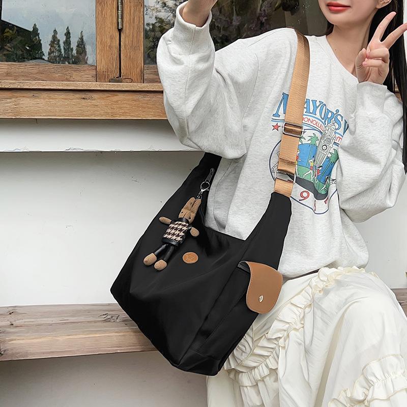 Canvas Bag Women's High End Versatile Niche Dumpling Bag Solid Color One Shoulder Crossbody Bag