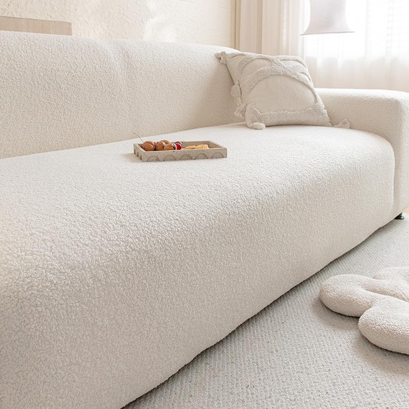 The New Teddy Fleece Sofa Cover Is Waterproof Cat Scratch Resistant  Elastic  All Inclusive for Autumn and Winter  in A Solid Color and Simple Style
