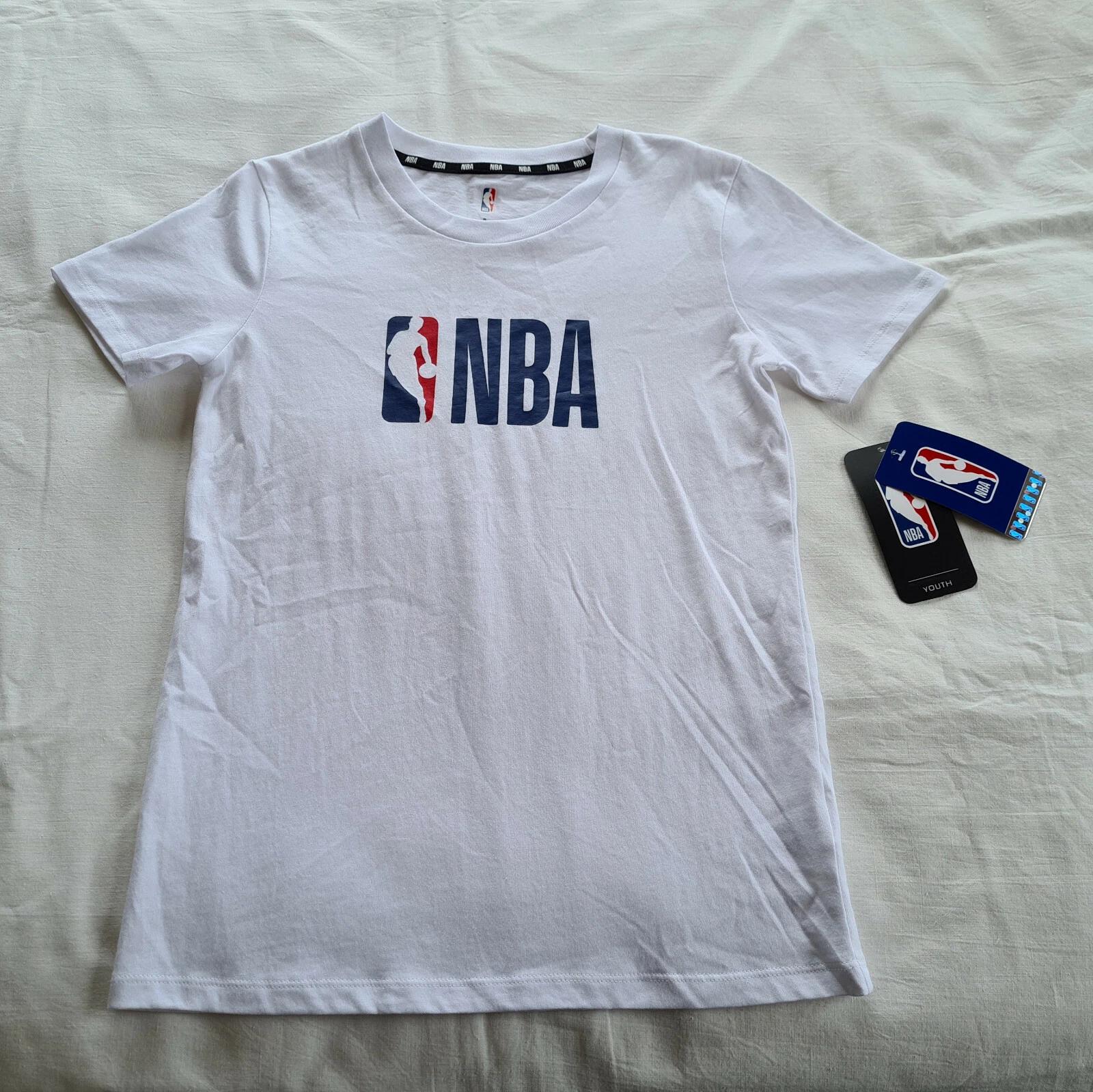 

NBA Basketball Logo Boys White Printed Short Sleeve T Shirt Size 7 New 3XL