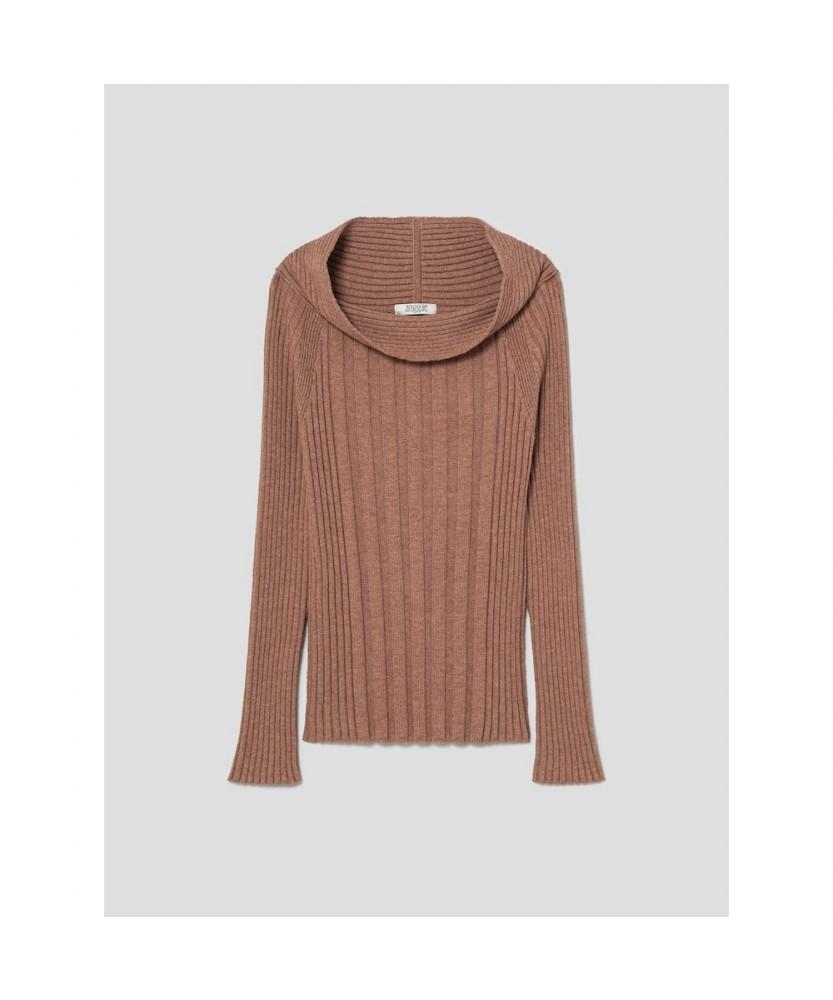 Anggae Tube Neck Rib Pullover Brown