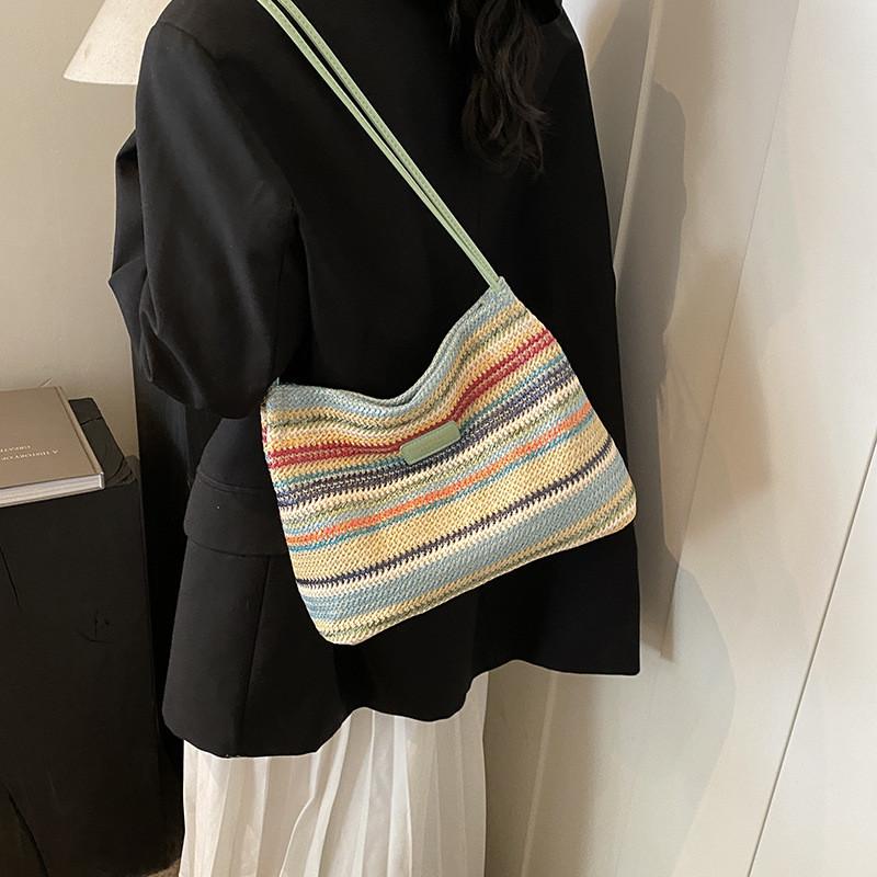 Fashionable Fall Shoulder Bucket Bag Unique Woven Design Perfect For Daily Use And Outings