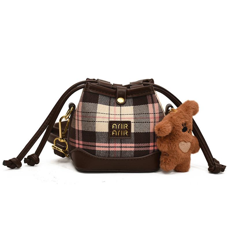 Mini Stylish Pu Backpack For Kids Featuring Breathable Material And Chic Colors