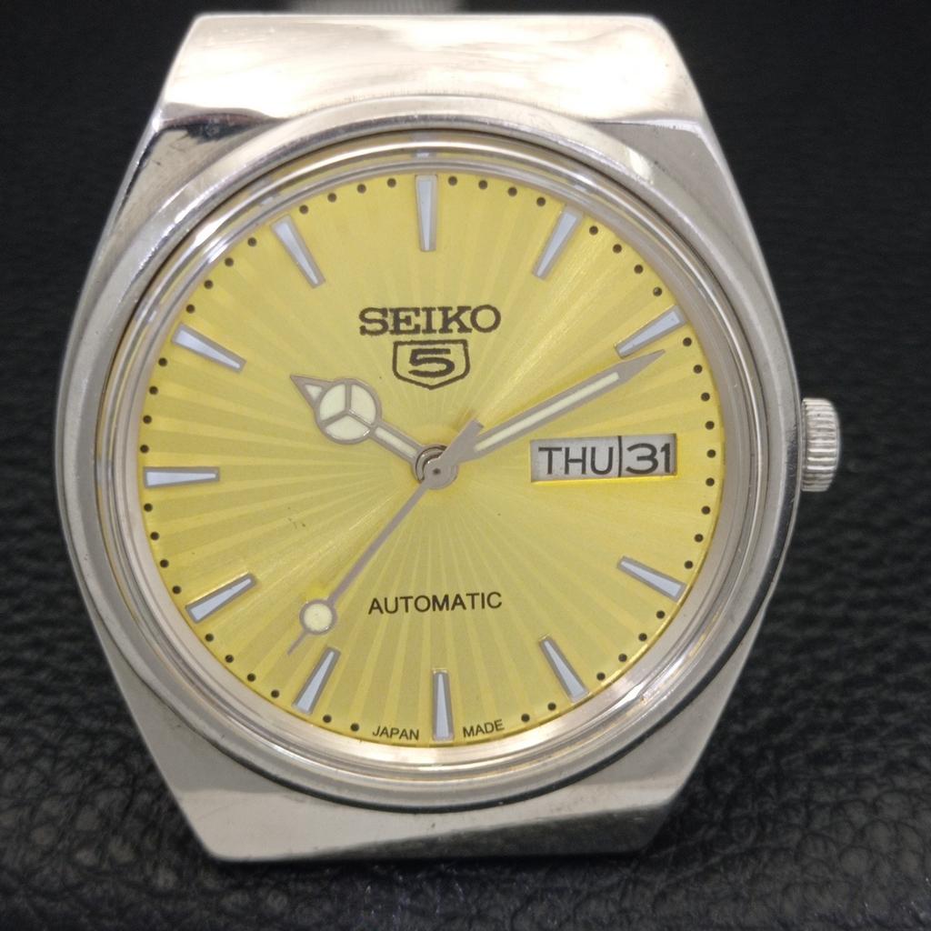 VINTAGE SEIKO 5 AUTOMATIC 6309A JAPAN MENS GOLDEN COLOR DIAL WATCH a701515-5 R206b-a701515