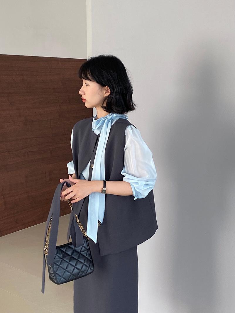 

Korean Style Women s Slimming Suit Set: Sleeveless Vest & Skirt with Belt Large