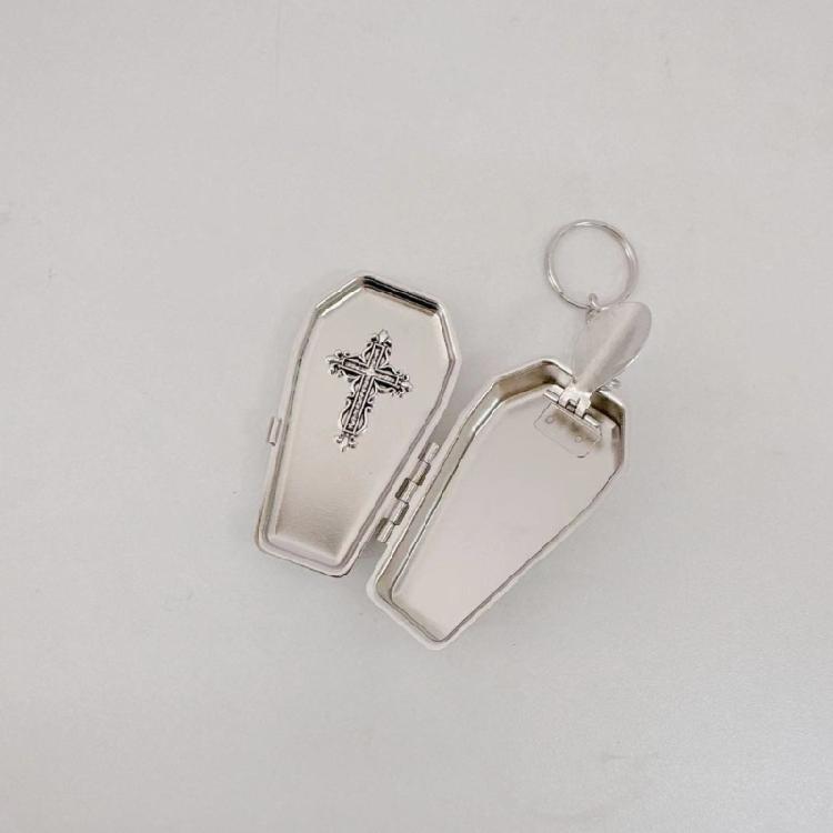 Punk Inspired Coffin Keychain Openable Pendant Necklace Metal Texture Party Keyring Goth Culture Key Accessory for Daily