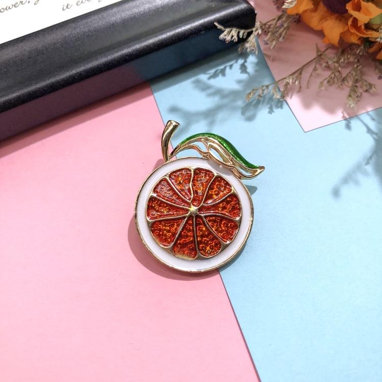 Beautiful Colorful Fruit Crystal Brooch Cartoon Fresh Grape Strawberry Radish Pin Silk Scarf Cardigan Accessories
