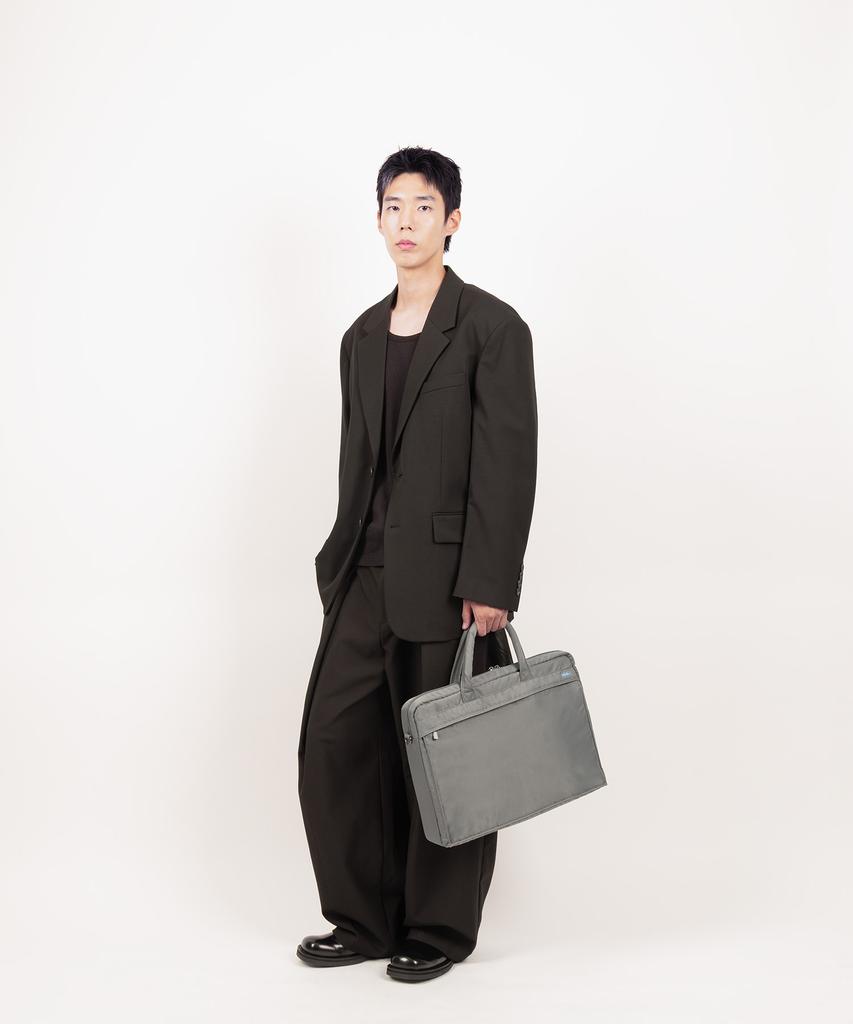 Monolight Premium Business Briefcase 17 Grey