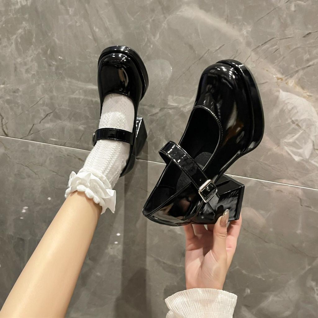 Round Head Thick Heel Single Shoes Small Waterproof Table High Heel Small Leather Shoes 2025 New French Retro Mary Jane Shoes Women