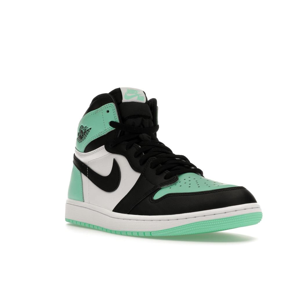 Unisex tenisky Air Jordan 1 Retro High OG Green Glow Bílá Černá DZ5485-130