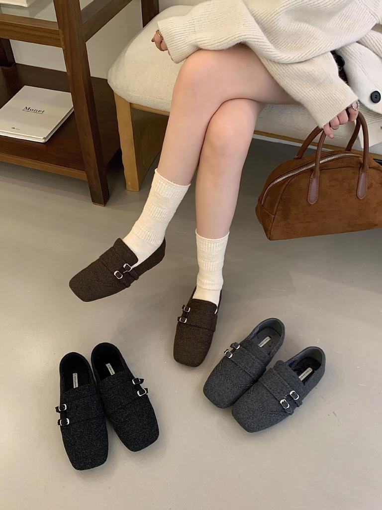 Retro British style loafers women's 2025 autumn and winter new thin square head strap fleece warm casual single shoes women