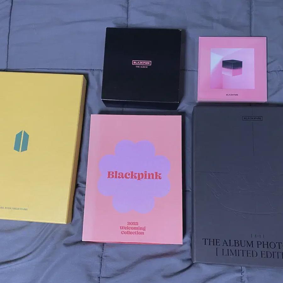 

Blackpink, партия пуленепробиваемых альбомных товаров