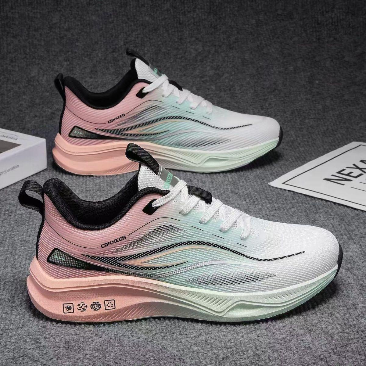 

2025 новая летняя мужская обувь модный тренд обувь для путешествий низкие легкие дышащие кроссовки удобная спортивная обувь 45