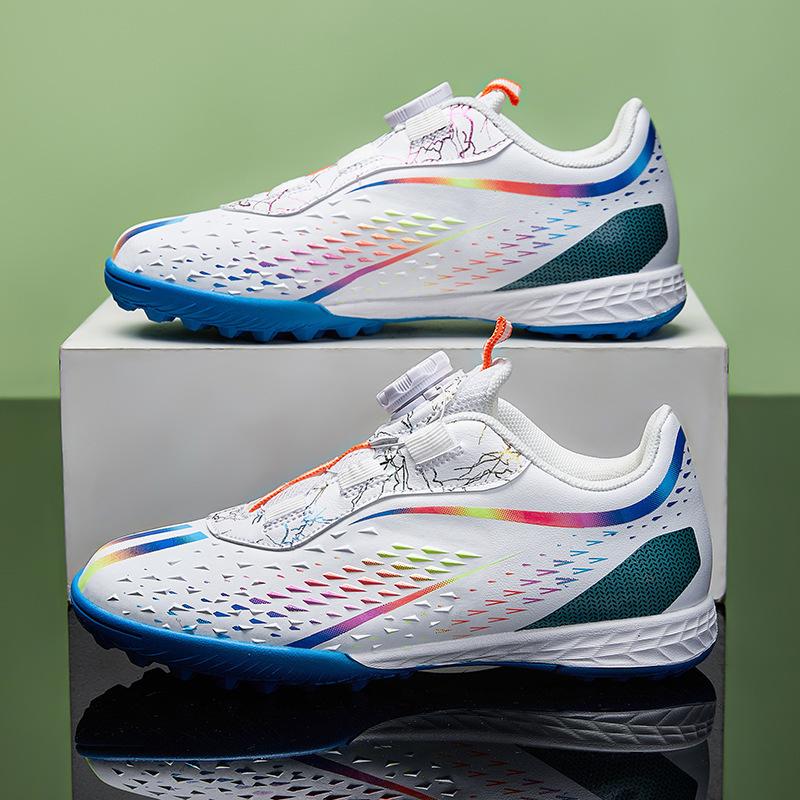 

Children s football shoes Boys and girls Low-top broken nails Rotary buckle Primary school students competition training shoes 29