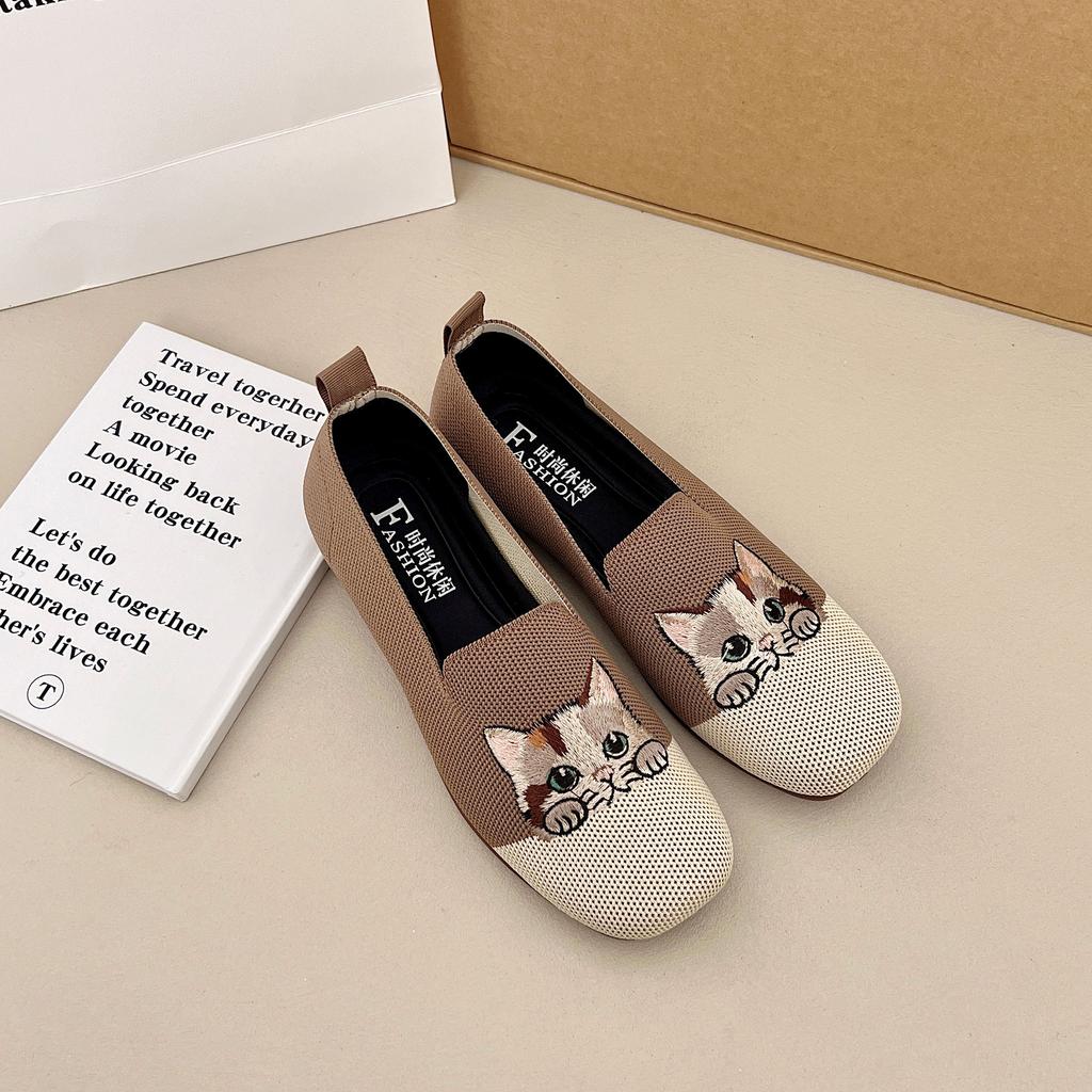 2025 summer new women's round head versatile single shoes flying woven mesh one pedal embroidery fashion lightweight mother shoes