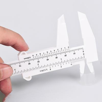 Instrumente pentru machiaj și accesorii – Șabloane pentru sprâncene și machiaj pentru ochi