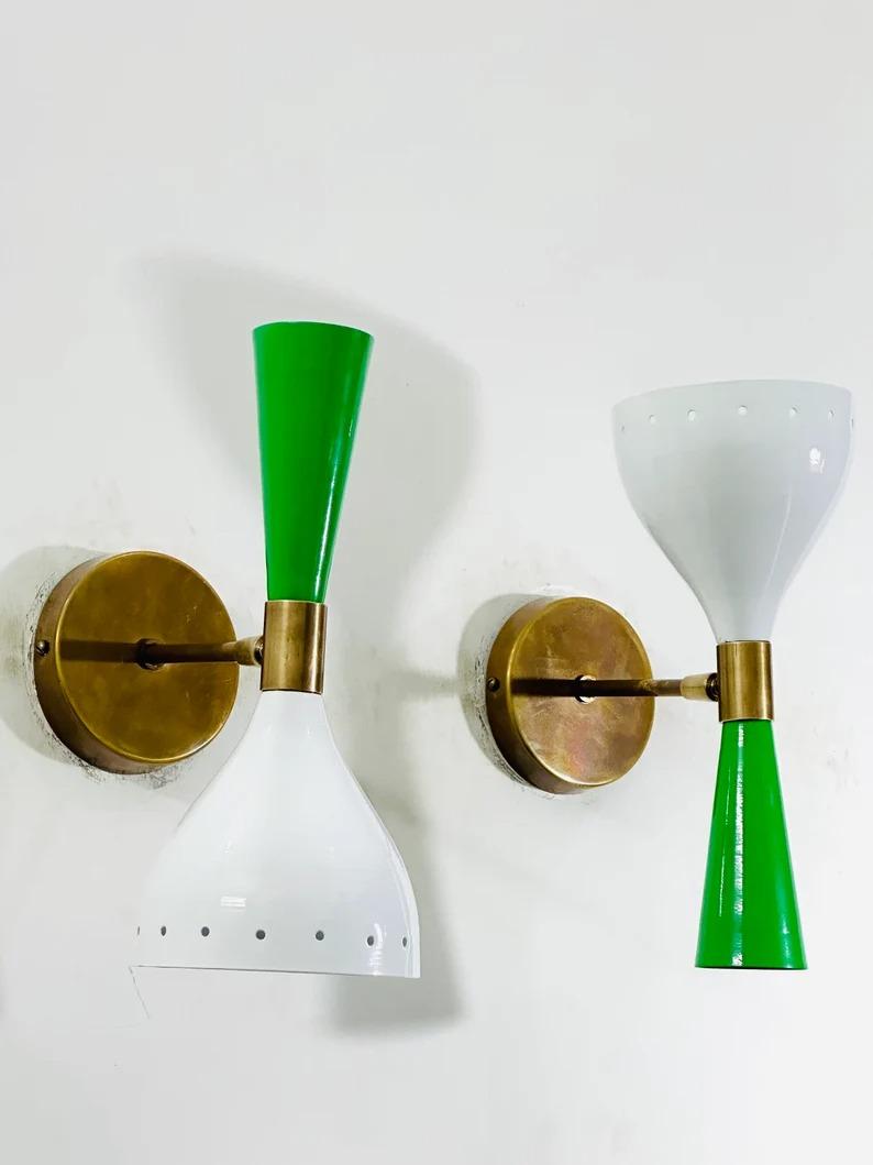 

Mid Century Diabolo Wall Sconce: Brass, Green & White, Set of 2 зелений