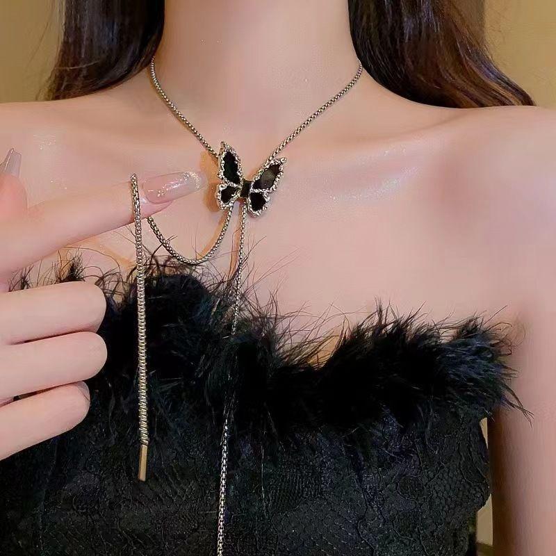 Butterfly Necklace Pull Long Sweater Chain Light Luxury Niche Breast Chain High Sense Neck Chain Spring and Summer Accessories Collarbone Chain Women