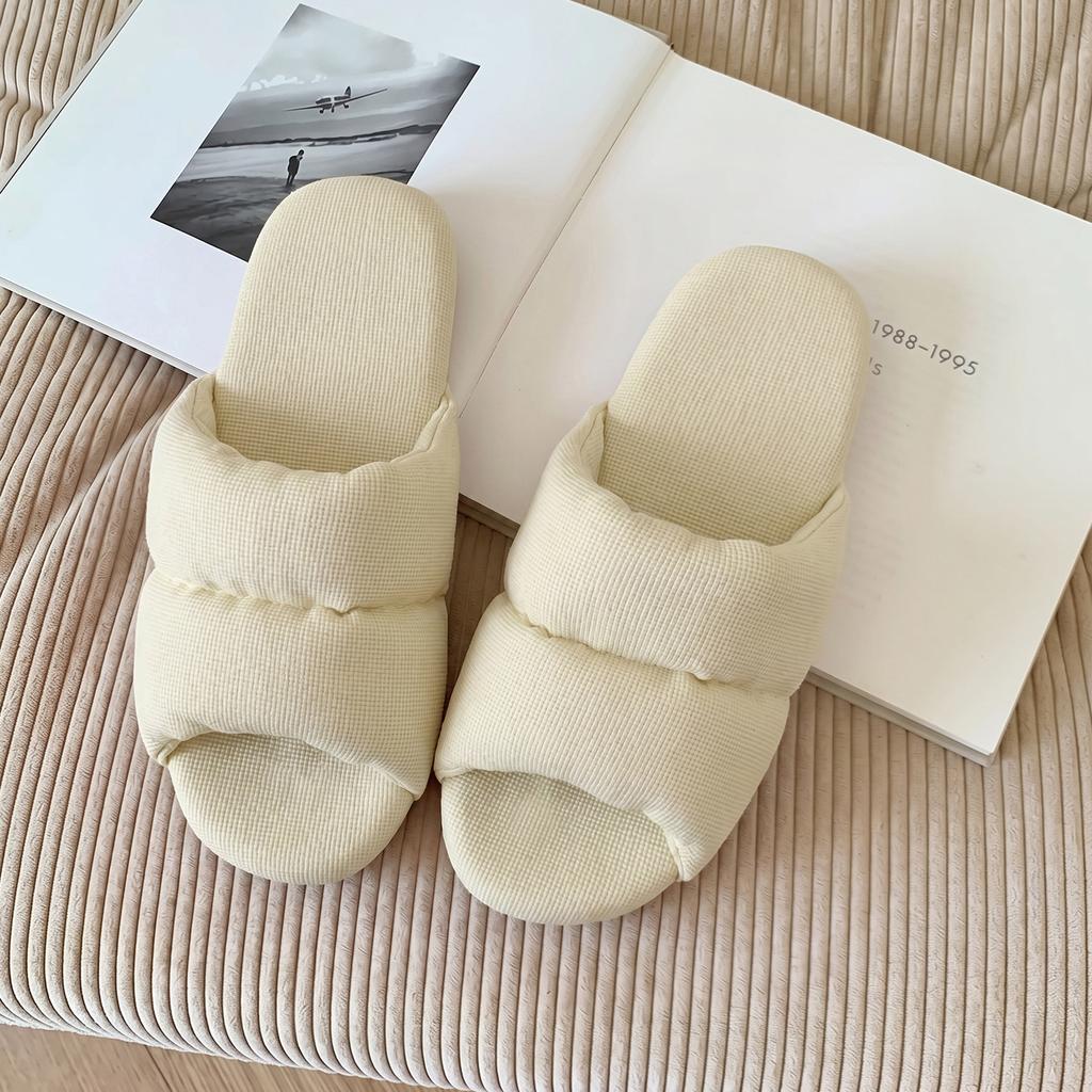 Cute cartoon home casual slippers women's four seasons new versatile non-slip outer wear cotton and linen slippers