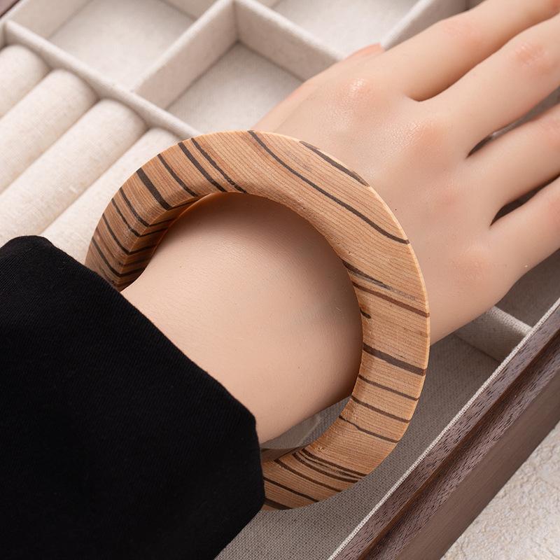 New Chinese Retro Ethnic Style Wood Literary And Artistic Safety Bracelet High-End Sense Simple Niche Solid Wood Bracelet Bracelet Bracelet