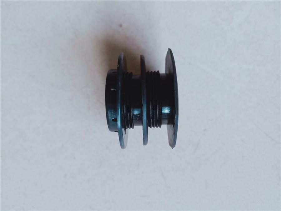 Foot Pad with Fixed Buckle for Universal Car