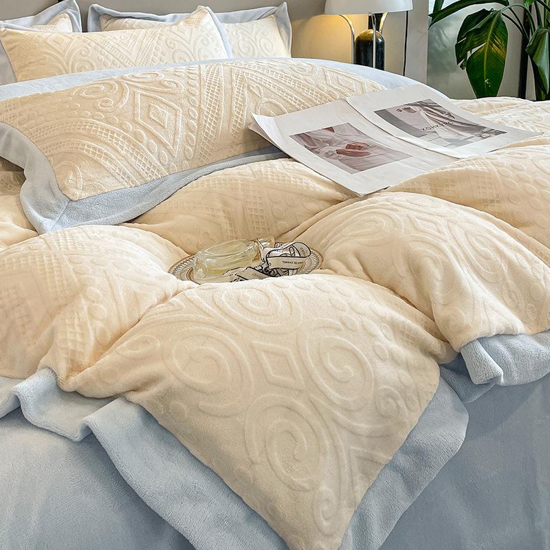 Matte Velvet 4-Piece Set: Non-Static, Solid Color, Wide-Edge Embroidery, Autumn/Winter Plus Velvet Fitted Sheet.