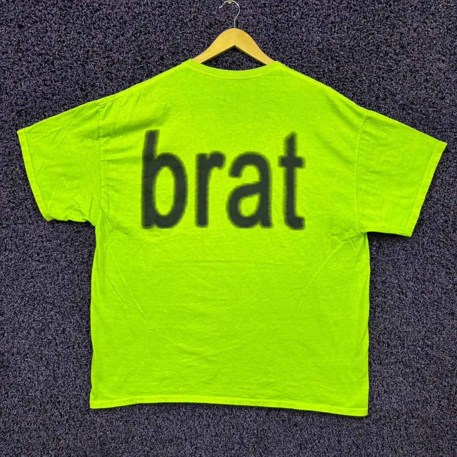 

CharliXCX Brat Logo Album Cover T-shirt size extra large 3XL