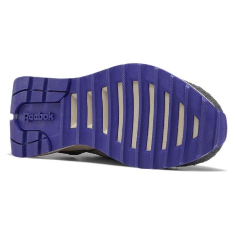 Reebok Futuremade Studio X Reebok Classic Leather Legacy Az 'Voyage 79F' Sneakers GZ0742