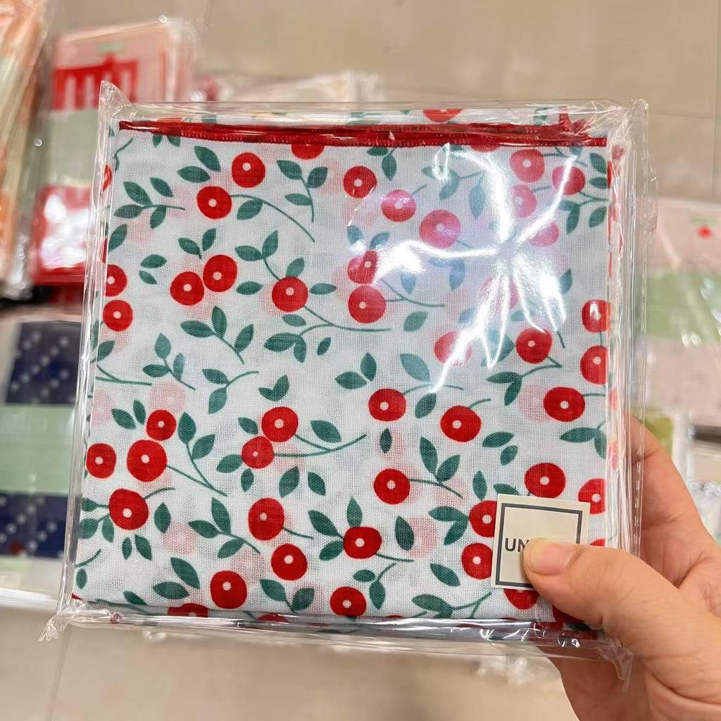 Korean Style Retro Floral Cotton-Linen Scarf: Exquisite Autumn/Winter Silk Square for Women