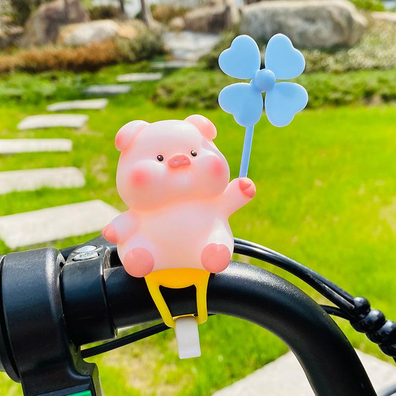 

Bear Windmill Creative Plush Car Decoration Adorable Cartoon Small Gift Pig